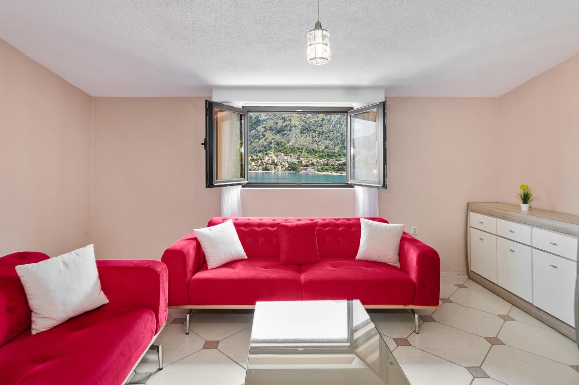 Apartments Doncic Kotor Exterior photo