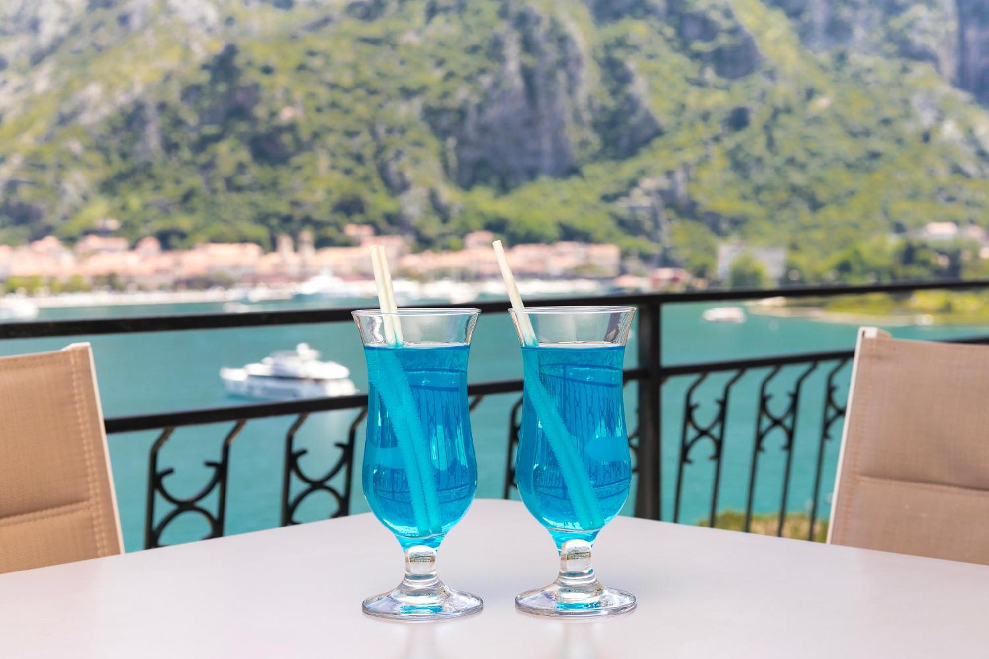 Apartments Doncic Kotor Exterior photo